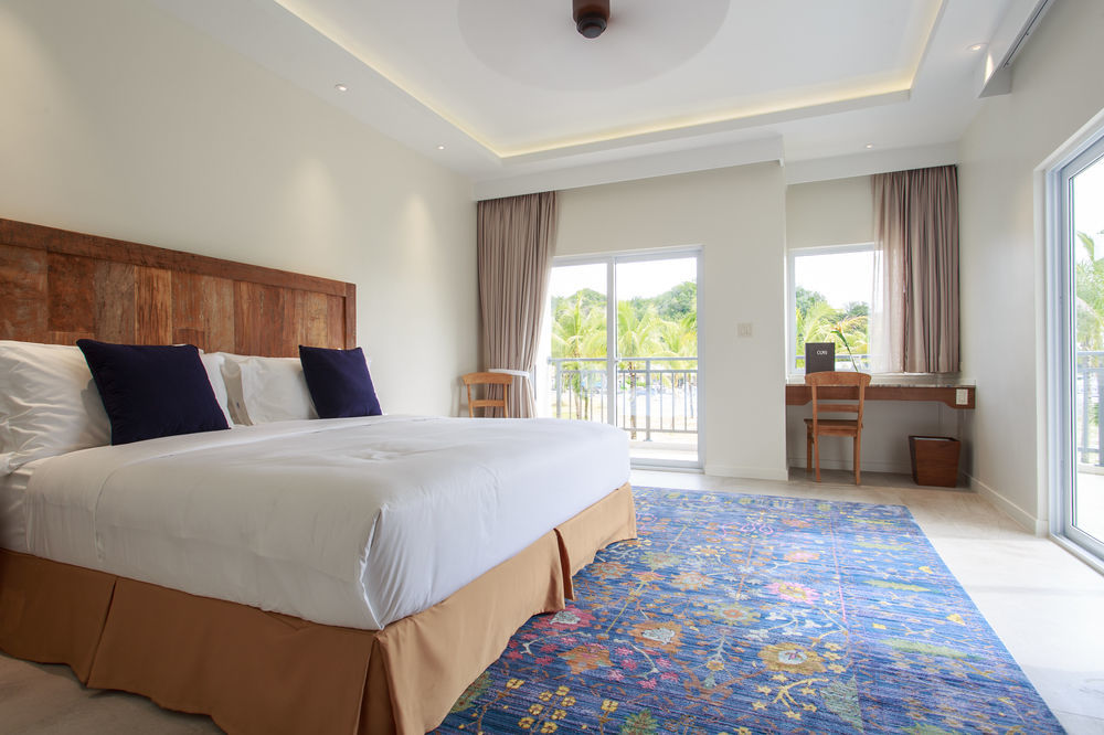 Cove Resort Palau Корор Екстер'єр фото