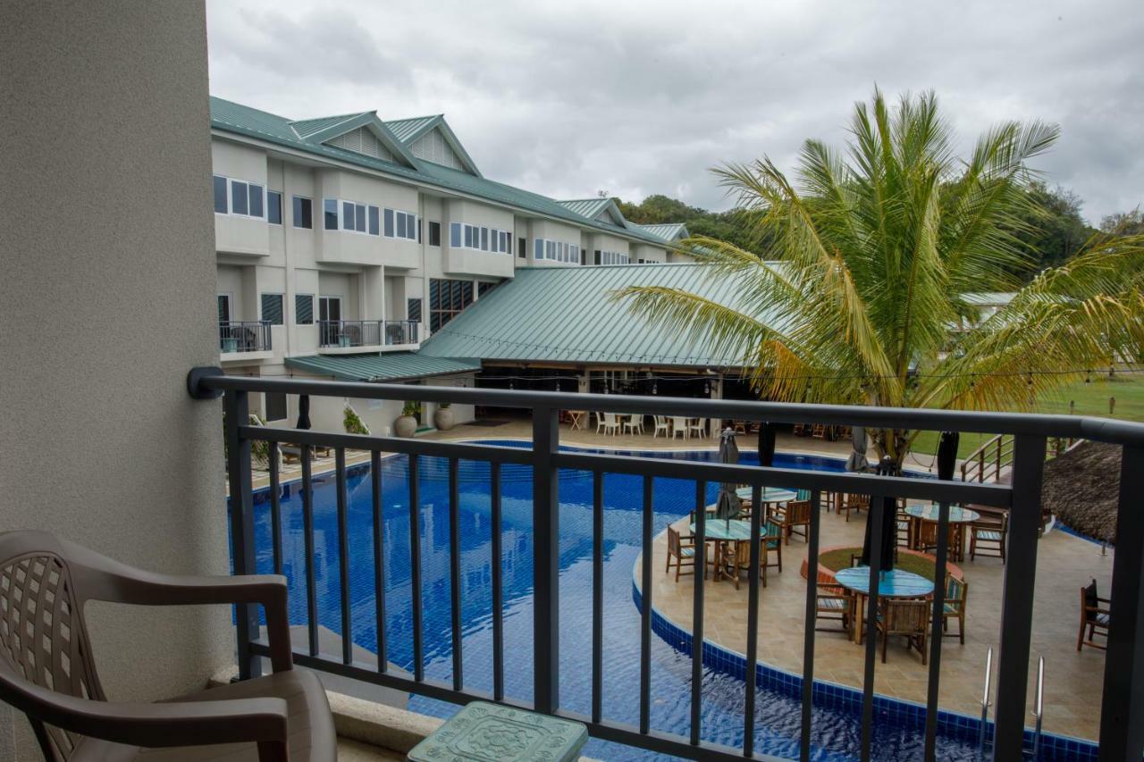 Cove Resort Palau Корор Екстер'єр фото