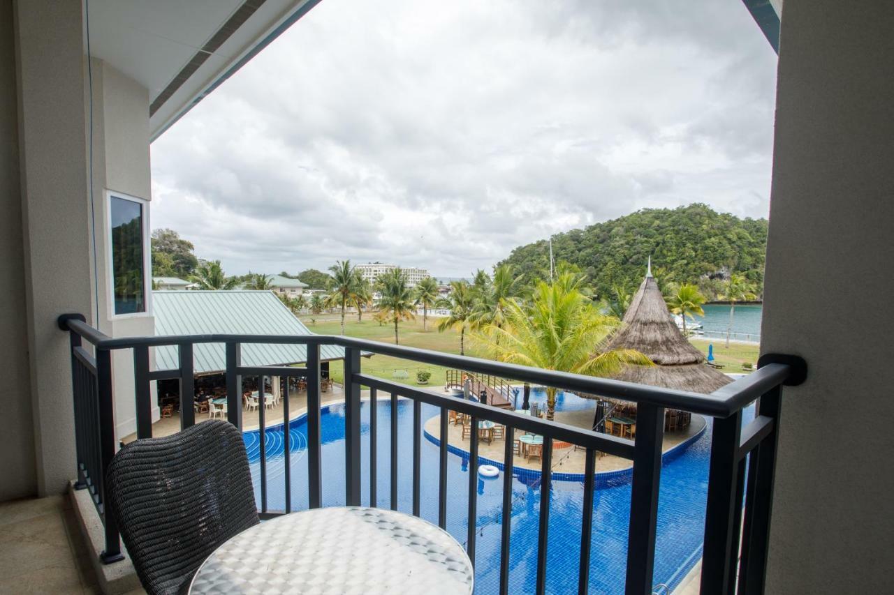 Cove Resort Palau Корор Екстер'єр фото